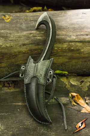Dark Elven Throwing Knife & Holder