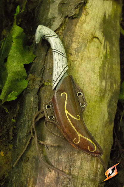 Elven Throwing Knife & Holder Right Hand
