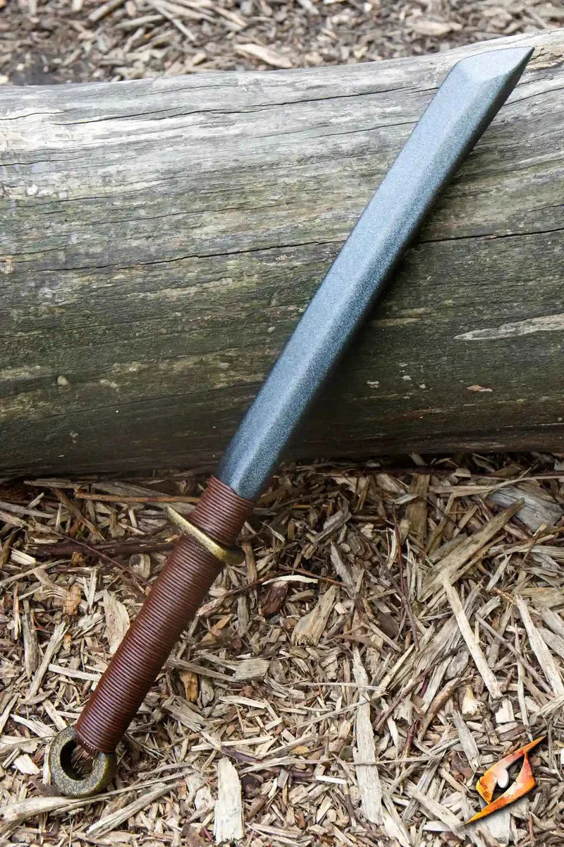 Rugged Tanto