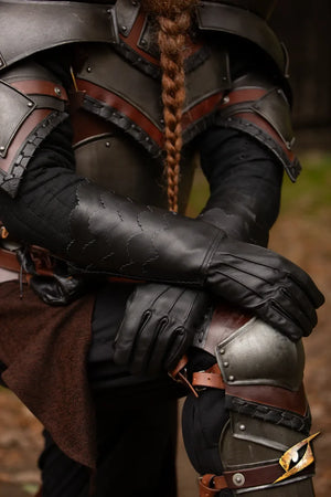 Scale Gloves